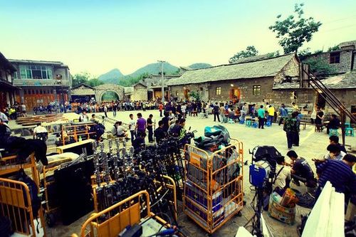 《致青春》外景多在南京、安顺完成 《致青春》外景多在南京、安顺完成