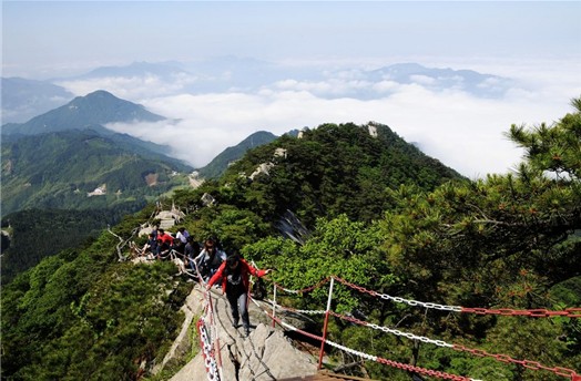 �������������챡������Ľ�"�������ֽ�"