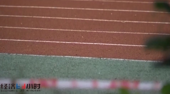 10月26日经济半小时_经济半小时 武汉房价创10年来最大跌幅 图(3)